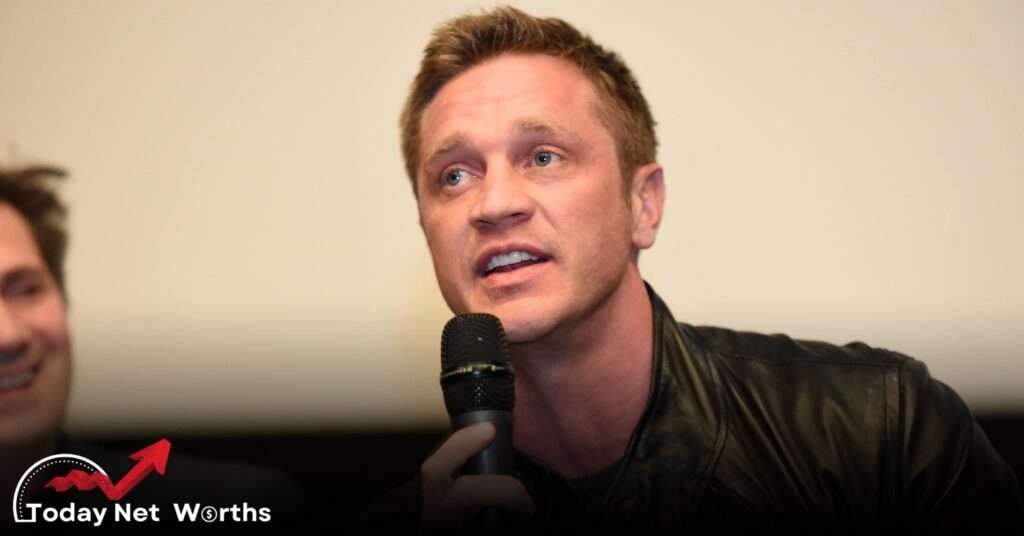 Devon Sawa’s Net Worth: Discover Your 90s Crush’s Fortune Devon Sawa