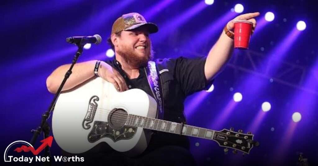 luke combs net worth